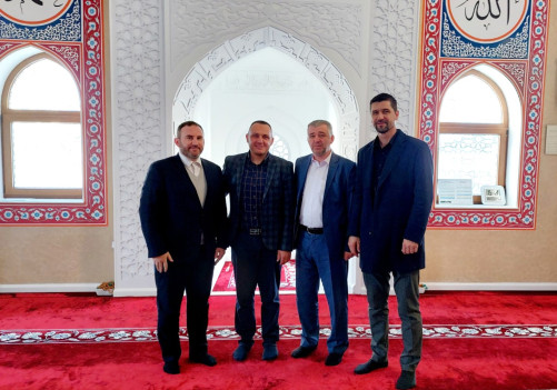 Delegacija Muftijstva tuzlanskog posjetila hafiza Amira-ef. Mahića